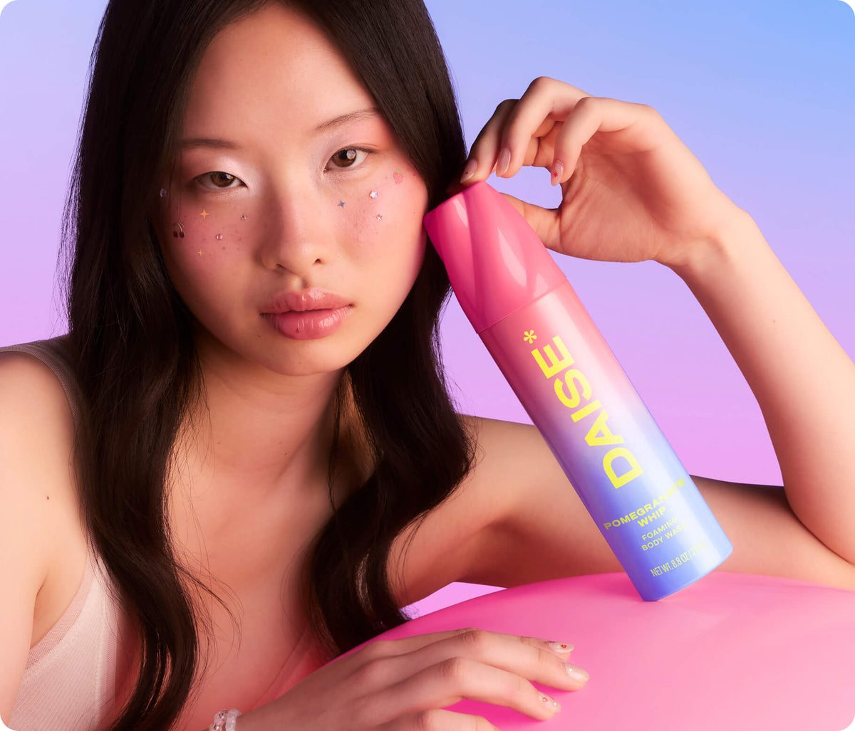 Daise Pomegranate Whip Foaming Body Wash 265ml – official campaign lifestyle photo